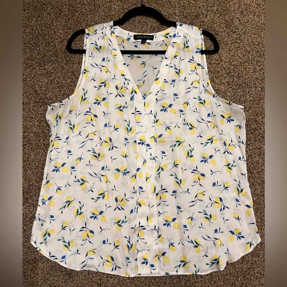 Banana Republic Sleeveless Top - White with Lemon print